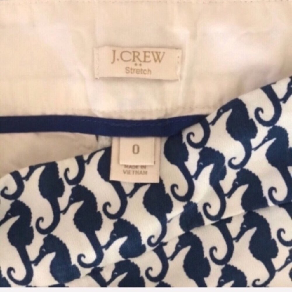 🌊 J. CREW 🌊 3" CHINO SHORTS IN SEAHORSE PR… - Picture 7 of 7